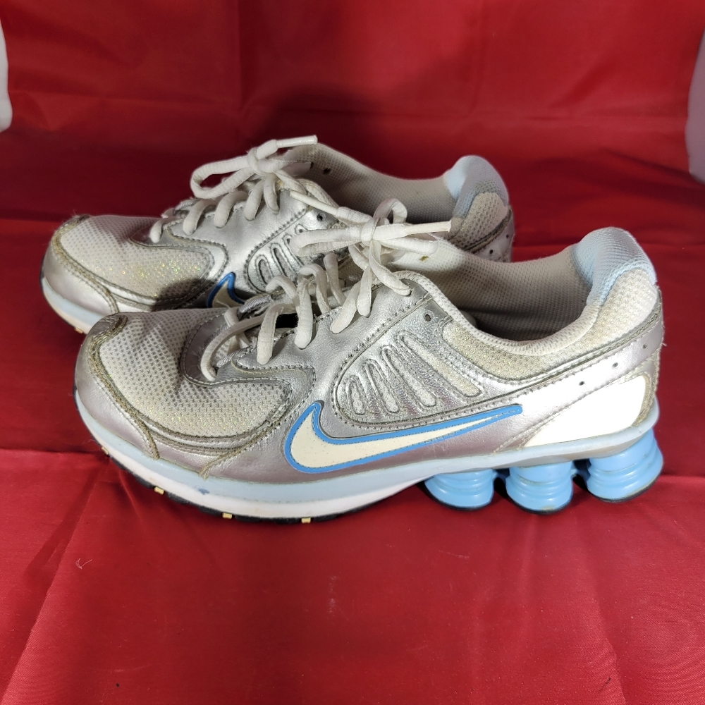 Nike Girls Shox Qualify Silver Blue Running Shoes Size 6.5Y 2011